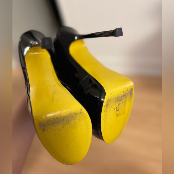 Yves Saint Laurent Tribute II, Patent Leather Ankle Boots, 4 inch stiletto heel - Picture 9 of 16